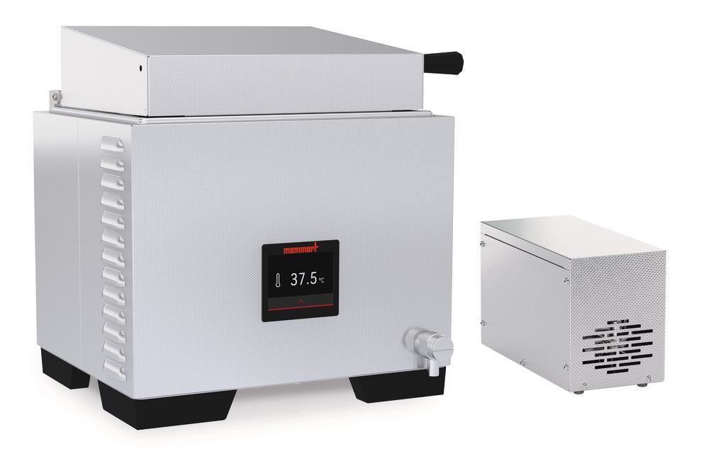 WTB 11 water bath with circulation pump, incl. stainless steel slanting cover