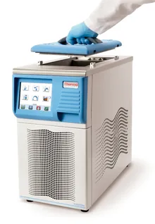 Termostat de recirculare cu răcire, VersaCool 7, incl. capac baie, 2 con. furtun