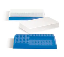 Stație de lucru PCR, PP, albastru neon, cu capac, 32x0.2 ml, 24x1.5/2 ml, 16x0.5 ml