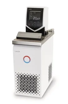 Termostat de răcire de masă mod. RE 415 G, -15 până la +200 °C, capacitate baie 4 l, 2.6 kW
