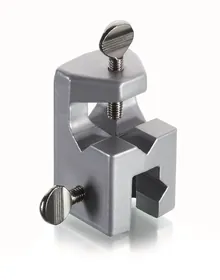 Nucă universală, aluminiu, vopsită în câmp electrostatic, unghi 90/180°, șuruburi de strângere,