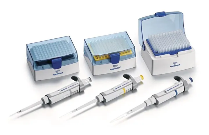 Set Eppendorf Research® plus, Opțiunea 1 - 0.5-10/10-100/100-1000 µl, 1 bucată — Carl Roth, cod 1KAT.1