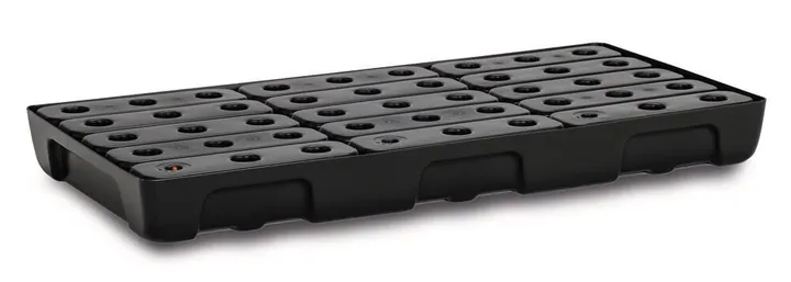 Tavă de colectare pentru butoaie mici, PE, 100x50 cm, capacitate de reținere 27 l cu grătar — Carl Roth, cod 23A8.1