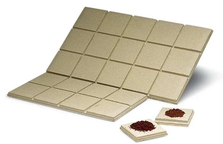 ROTILABO® plăci de lut, 150 x 150 mm, 25 pătrate 30 x 30 mm, 1 bucată — Carl Roth, cod A205.1