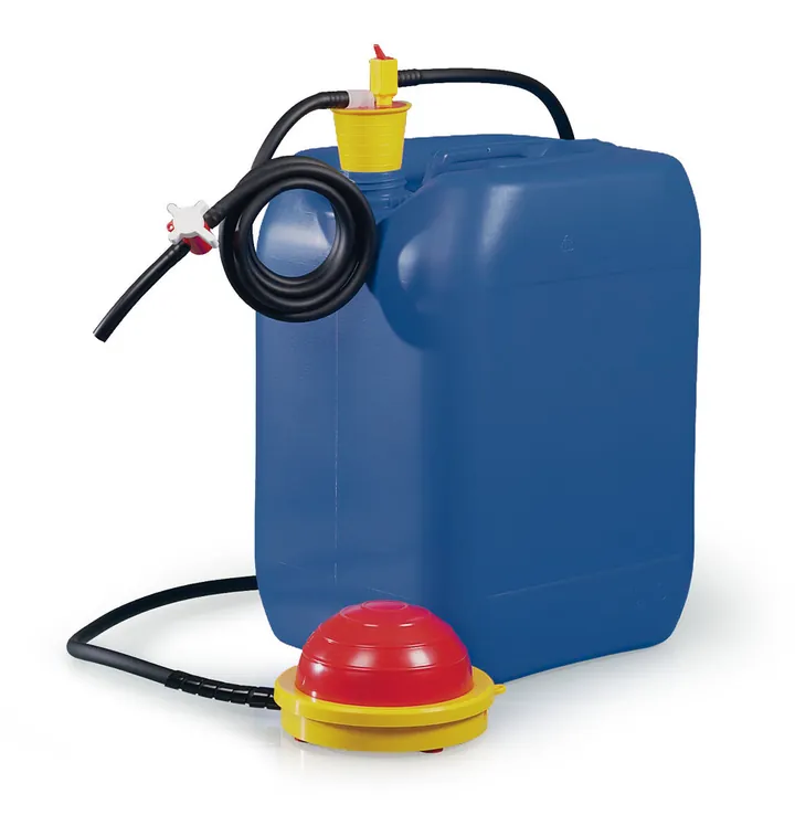 Furtun pompă de picior OTAL cu robinet, PP, 12 l/min, pentru recipiente max. 120 l — Carl Roth, cod AN74.1
