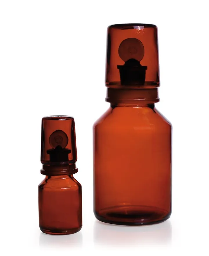 Sticle pentru acizi cu dop, sticlă brună, 250 ml, NS 19/17, 1 buc. — Carl Roth, cod CCN1.1