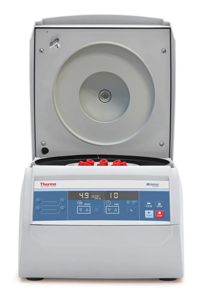 Centrifugă de banc Medifuge, mică, cu rotor hibrid 2-în-1 — Carl Roth, cod EEE1.1