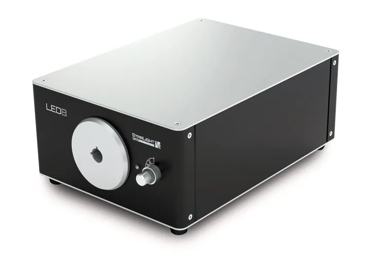 Sursă de lumină rece LED8, 110 W, 6900 K, CRI 75, 1 buc. — Carl Roth, cod KLY1.1