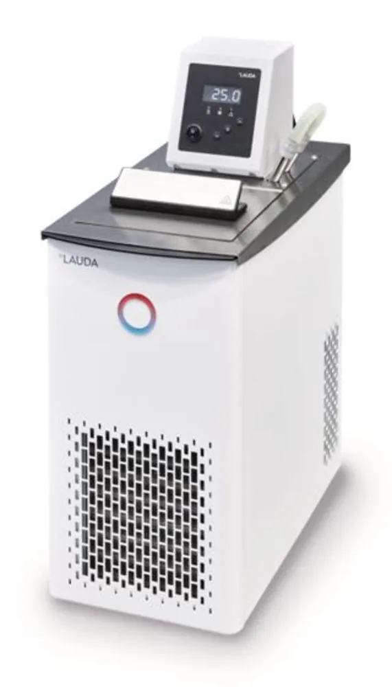 Termostat de refrigerare de masă Alpha RA 8, -25 până la +100°C, volum baie 5 - 7.5 l — Carl Roth, cod KP41.1