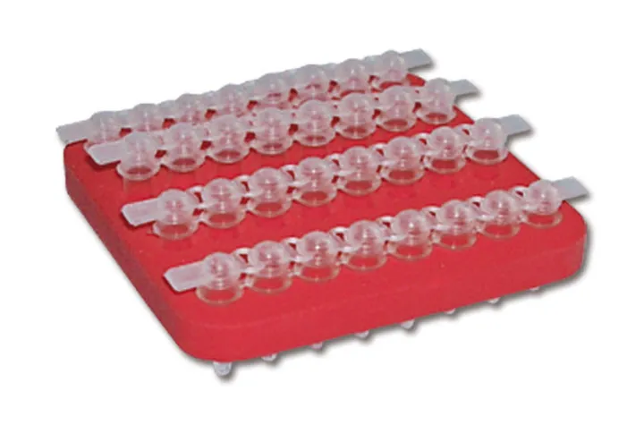 Suporturi flotante crio, PE, pătrate, benzi cu 8 porturi, 4x8 orificii, -80 până la +80°C — Carl Roth, cod LH40.1