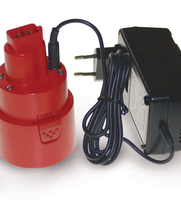 Adaptor de priză, pentru AccuOne și EnergyOne, 1 bucată — Carl Roth, cod PL87.1