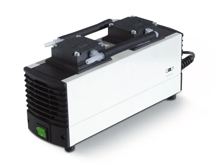 Pompă de vid cu membrană LABOPORT®, N816.1.2.KT.18, 30 l/min, vid 160 mbar — Carl Roth, cod Y373.1