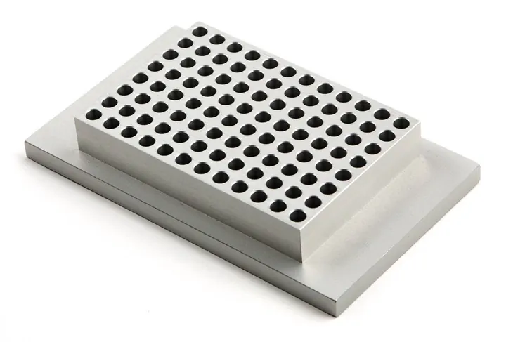 Accesorii bloc interschimbabil pentru plăci PCR cu 96 de godeuri și plăci de microtitrare — Carl Roth, cod YC51.1